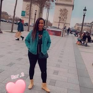 Meet your Posher, Anna